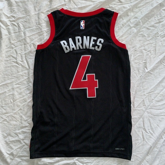 NWT NBA Raptors - Picture 8 of 10